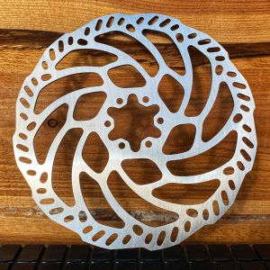 Sur-ron remschijf origineel achter surronspecialist - surroncenter