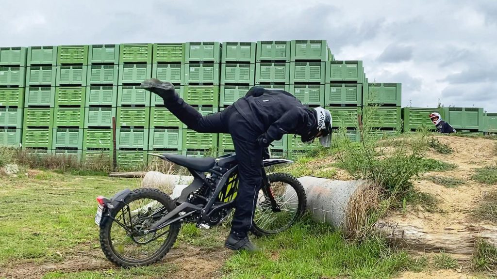 elektirsch offroad rijden E-Training Sur-ron Endurofun 9