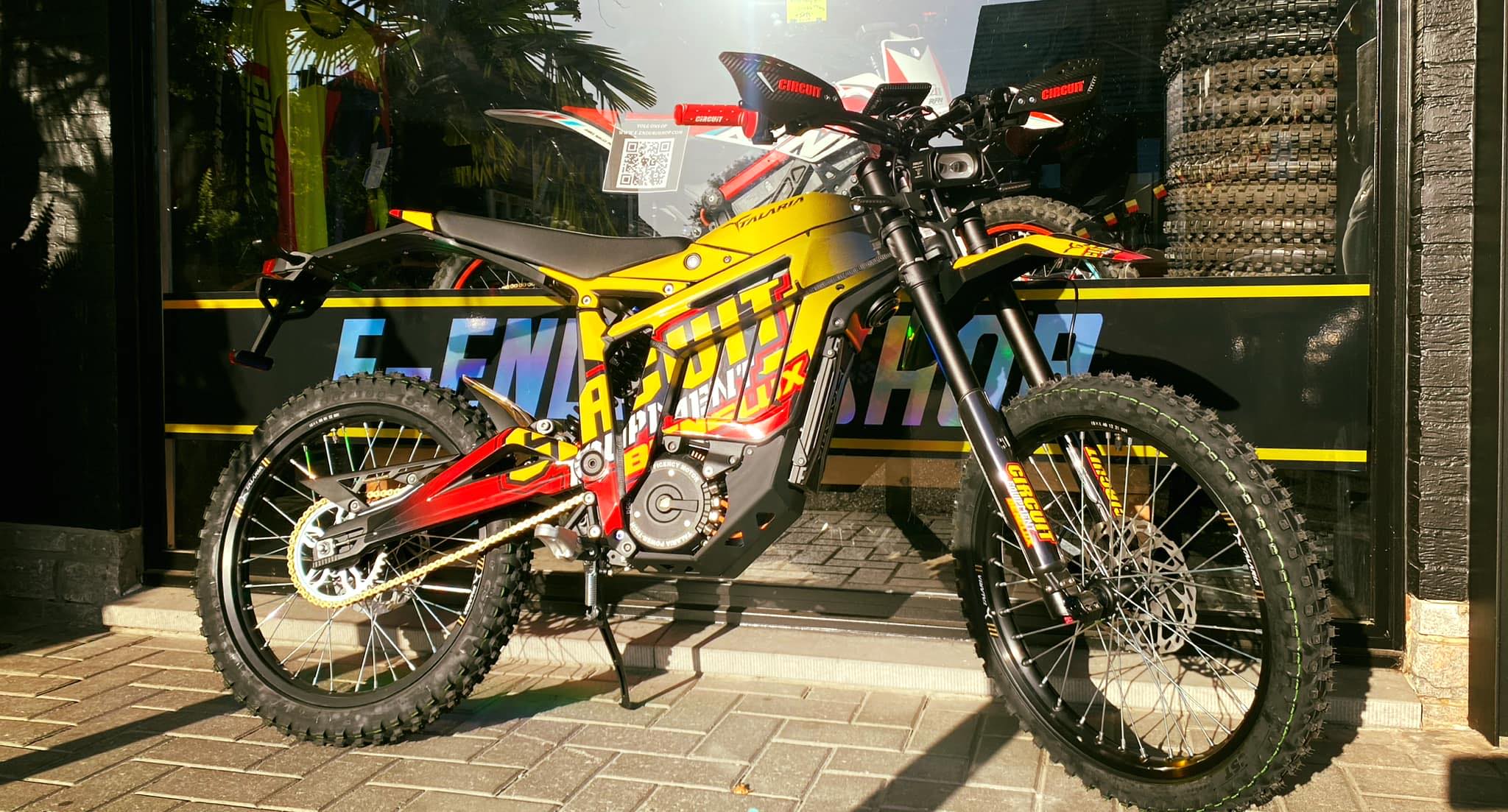 Surroncenter E-Enduroshop Talaria road legal Circuitbenelux 002